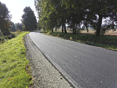 r001.jpg